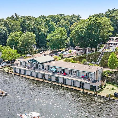 Waterside Suites Saugatuck Rum bild